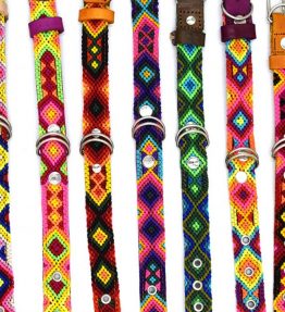 Collar artesanal con hilo fino para perro
