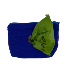 Despachador artesanal de bolsas de basura para perro